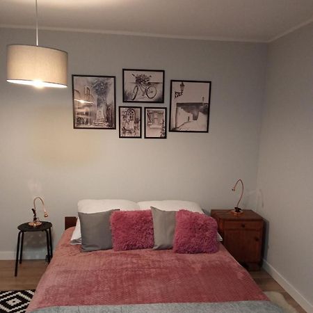 Apartament Pastelowy Gdansk 40 Metrow Z Widokiem Na Ogrod Buitenkant foto